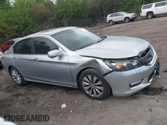 2013 Honda Accord Sdn EX-L with VIN 1HGCR2F87DA023448, listed as a IAAI auction lot 41898974 with 147,283 mi miles. Bid and sale history available at carsss.com. Image 13.