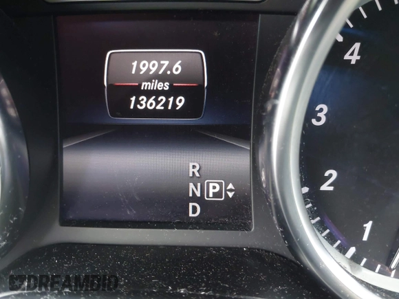 2014 Mercedes-Benz GL 450 с VIN 4JGDF7CE6EA270377, выставлен на аукционе IAAI как лот 42241820 с пробегом 136 219 миль миль и . История ставок и продаж доступна на DreamBid. Изображение 15.