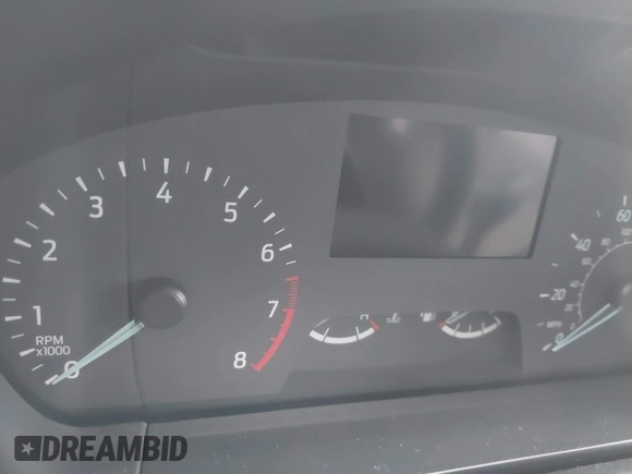 2022 Ford Escape SE z VIN 1FMCU0G68NUB97989, wystawiony jako IAAI lot #41954622 z przebiegiem Nie podano mil oraz . Historia ofert i sprzedaży dostępna na DreamBid. Obrazek 15.