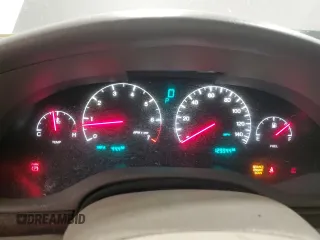 1998 Cadillac Seville STS z VIN 1G6KY5490WU916771, wystawiony jako Copart lot #58699555 z przebiegiem 129 944 mil mil oraz Nie do naprawy. Historia ofert i sprzedaży dostępna na DreamBid. Obrazek 9.