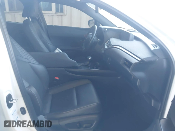 2020 Lexus UX 250h z VIN JTHP9JBH8L2033378, wystawiony jako IAAI lot #42238559 z przebiegiem 49 150 mil mil oraz . Historia ofert i sprzedaży dostępna na DreamBid. Obrazek 5.