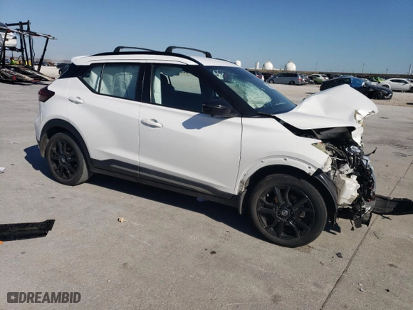 2021 Nissan Kicks SR with VIN 3N1CP5DV1ML563193, listed as a Copart auction lot 48566165 with 0 mi miles and Salvage Title. Bid and sale history available at carsss.com. Image 4.