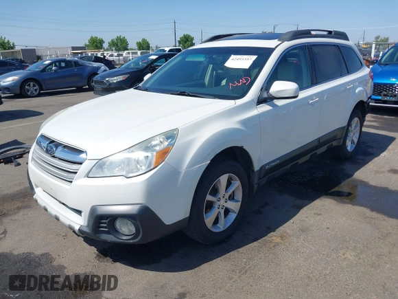 2014 Subaru Outback Limited with VIN 4S4BRDLC5E2273003, listed as a IAAI auction lot 42493357 with 179,917 mi miles and . Bid and sale history available at DreamBid. Image 18.