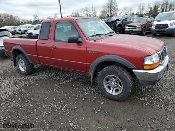 2000 Ford Ranger XL with VIN 1FTZR15V1YPC07670, listed as a Copart auction lot 46692305 with 164,165 mi miles and Clean Title. Bid and sale history available at carsss.com. Image 4.