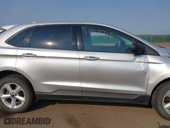 2018 Ford Edge SE z VIN 2FMPK4G99JBB52794, wystawiony jako IAAI lot #40303215 z przebiegiem 68 793 mil mil oraz . Historia ofert i sprzedaży dostępna na DreamBid. Obrazek 13.