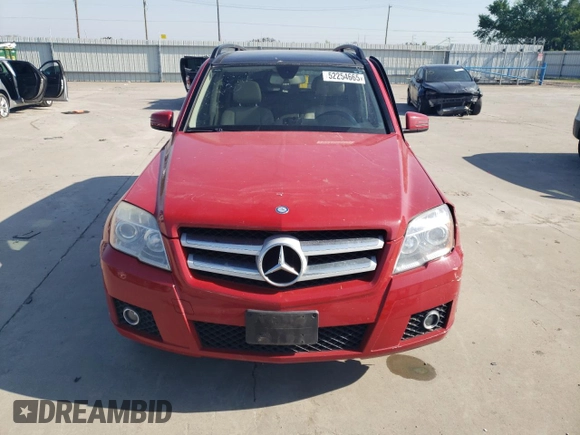 2011 Mercedes-Benz GLK with VIN WDCGG5GB3BF601265, listed as a Copart auction lot 52254665 with 132,692 mi miles and Salvage Title. Bid and sale history available at carsss.com. Image 5.