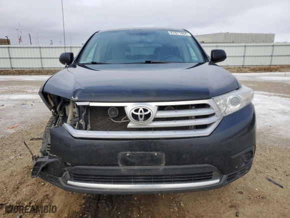 2011 Toyota Highlander with VIN 5TDZA3EH4BS016643, listed as a Copart auction lot 87071664 with 201,030 mi miles and Non Repairable. Bid and sale history available at carsss.com. Image 5.