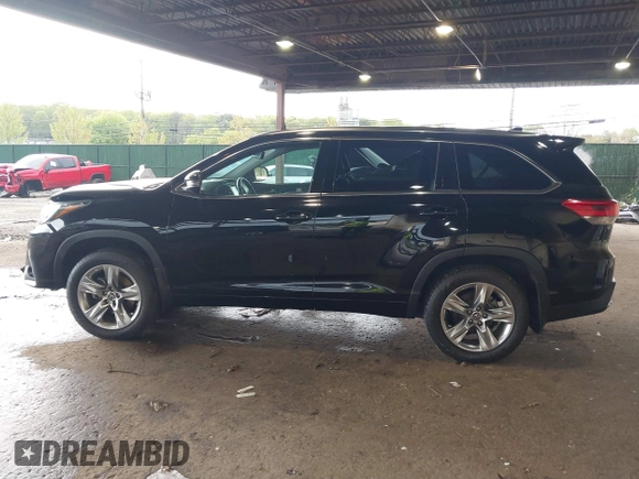 2019 Toyota Highlander Limited z VIN 5TDDZRFH1KS944074, wystawiony jako IAAI lot #42187375 z przebiegiem 118 030 mil mil oraz . Historia ofert i sprzedaży dostępna na DreamBid. Obrazek 14.