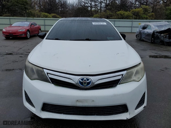 2013 Toyota Camry Hybrid LE with VIN 4T1BD1FK5DU069627, listed as a Copart auction lot 54286214 with 208,676 mi miles and Clean Title. Bid and sale history available at carsss.com. Image 5.