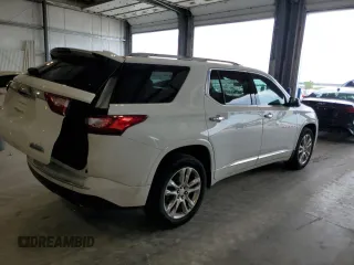 2021 Chevrolet Traverse High Country z VIN 1GNEVNKW8MJ216210, wystawiony jako Copart lot #62833845 z przebiegiem 37 515 mil mil oraz Szkoda całkowita • Salvage title. Historia ofert i sprzedaży dostępna na DreamBid. Obrazek 3.