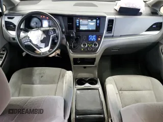 2016 Toyota Sienna LE AAS z VIN 5TDKK3DCXGS713844, wystawiony jako Copart lot #63814045 z przebiegiem 197 484 mil mil oraz Czysty tytuł • Clean title. Historia ofert i sprzedaży dostępna na DreamBid. Obrazek 8.