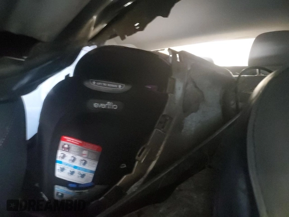 2017 Lexus RX 350 z VIN 2T2BZMCA1HC094302, wystawiony jako Copart lot #60552875 z przebiegiem Nie podano mil oraz Szkoda całkowita • Salvage title. Historia ofert i sprzedaży dostępna na DreamBid. Obrazek 10.