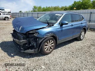 2018 Volkswagen Tiguan S z VIN 3VV1B7AX3JM028653, wystawiony jako Copart lot #52921485 z przebiegiem 92 559 mil mil oraz Szkoda całkowita • Salvage title. Historia ofert i sprzedaży dostępna na DreamBid. Obrazek 1.
