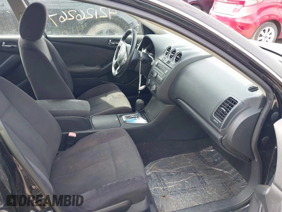 2012 Nissan Altima 2.5 with VIN 1N4AL2AP2CN428085, listed as a IAAI auction lot 42126267 with 102,123 mi miles and . Bid and sale history available at DreamBid. Image 5.