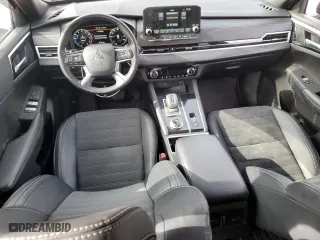 2023 Mitsubishi Outlander SE with VIN JA4J4UA80PZ025498, listed as a Copart auction lot 44274675 with 25,739 mi miles and Salvage Title. Bid and sale history available at carsss.com. Image 8.