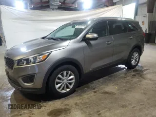 2017 Kia Sorento LX with VIN 5XYPGDA5XHG331461, listed as a Copart auction lot 59137035 with 121,997 mi miles and Clean title. Bid and sale history available at DreamBid. Image 1.