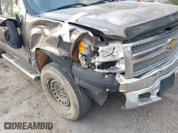 2013 Chevrolet Silverado 1500 LT with VIN 1GCRKSE70DZ202177, listed as a IAAI auction lot 41515775 with 189,671 mi miles and . Bid and sale history available at DreamBid. Image 6.