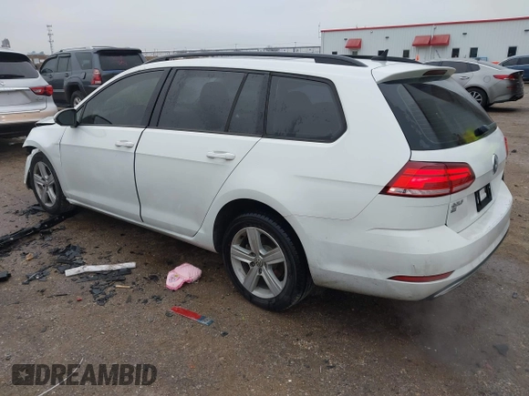 2018 Volkswagen Golf SportWagen S with VIN 3VWD17AU2JM761651, listed as a IAAI auction lot 41598726 with 125,244 mi miles. Bid and sale history available at carsss.com. Image 3.