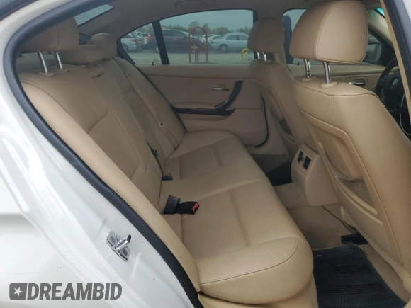 2009 BMW 3 Series 328i with VIN WBAPH77599NM31774, listed as a Copart auction lot 52669315 with 241,355 mi miles and Salvage title. Bid and sale history available at DreamBid. Image 10.