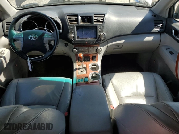 2010 Toyota Highlander Limited with VIN 5TDDK3EH6AS002572, listed as a Copart auction lot 55989285 with 197,536 mi miles and Salvage title. Bid and sale history available at DreamBid. Image 8.