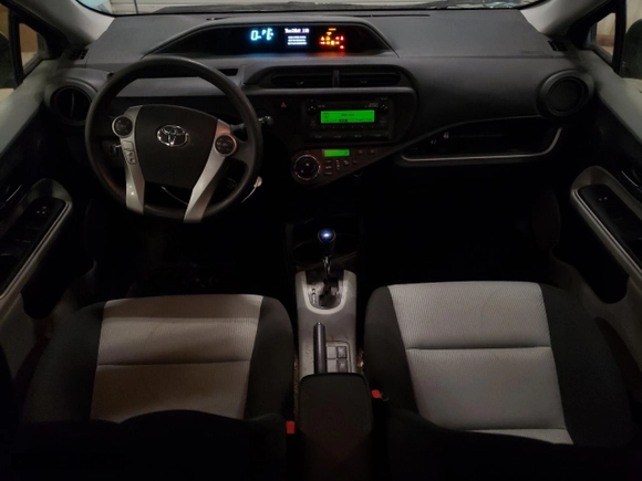 2014 Toyota Prius c One with VIN JTDKDTB30E1071349, listed as a Copart auction lot 50806015 with 86,337 mi miles and Salvage Title. Bid and sale history available at carsss.com. Image 8.