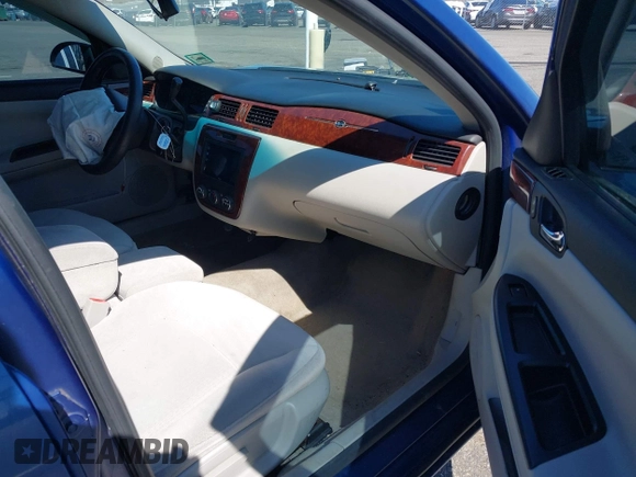 2006 Chevrolet Impala LS with VIN 2G1WB58K269327708, listed as a IAAI auction lot 42037909 with 124,764 mi miles and . Bid and sale history available at DreamBid. Image 5.