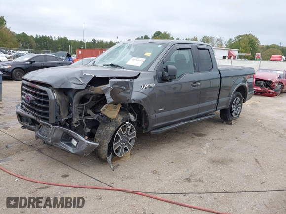 2015 Ford F-150 XLT with VIN 1FTEX1EP7FFA52955, listed as a IAAI auction lot 40799137 with 134,290 mi miles. Bid and sale history available at carsss.com. Image 19.