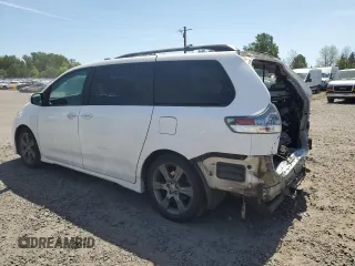 2015 Toyota Sienna SE с VIN 5TDXK3DC6FS632845, выставлен на аукционе Copart как лот 56070745 с пробегом 154 254 миль миль и Списание • Salvage title. История ставок и продаж доступна на DreamBid. Изображение 2.