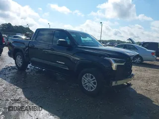 2022 Toyota Tundra SR5 with VIN 5TFLA5AB7NX010692, listed as a IAAI auction lot 42246547 with 36,789 mi miles and . Bid and sale history available at DreamBid. Image 1.