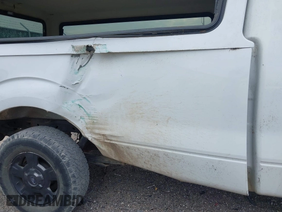 2013 Ford F-150 XL with VIN 1FTMF1CM6DKG27560, listed as a IAAI auction lot 42428890 with 118,354 mi miles and . Bid and sale history available at DreamBid. Image 6.