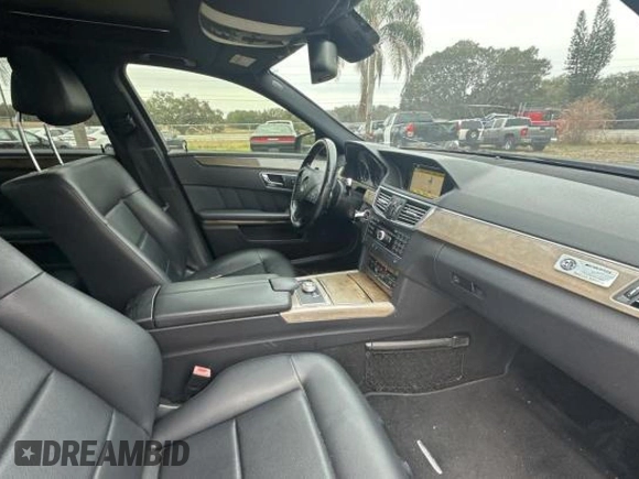 2011 Mercedes-Benz E 350 Luxury z VIN WDDHF8HB1BA397999, wystawiony jako Copart lot #42419165 z przebiegiem 157 257 mil mil oraz Czysty tytuł • Clean title. Historia ofert i sprzedaży dostępna na DreamBid. Obrazek 5.