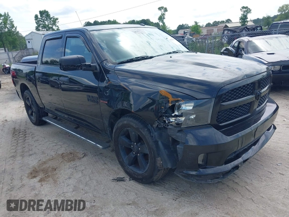 2015 Ram 1500 Express z VIN 3C6RR6KT3FG687249, wystawiony jako IAAI lot #42253945 z przebiegiem 162 166 mil mil oraz . Historia ofert i sprzedaży dostępna na DreamBid. Obrazek 1.
