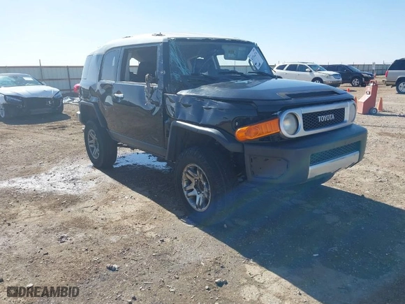2008 Toyota FJ Cruiser with VIN JTEBU11F38K016727, listed as a IAAI auction lot 41514574 with 173,282 mi miles. Bid and sale history available at carsss.com. Image 1.