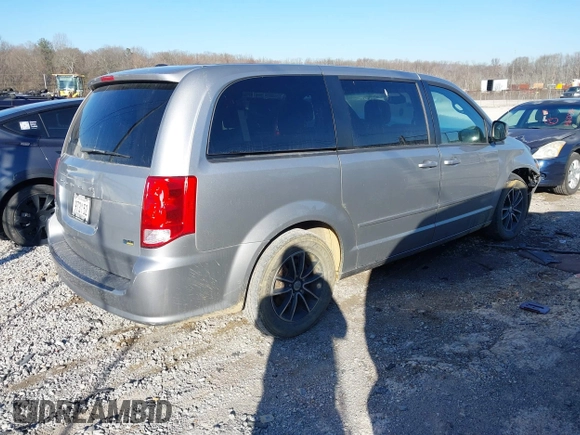 2016 Dodge Grand Caravan SE with VIN 2C4RDGBGXGR217926, listed as a IAAI auction lot 41631102 with 89,027 mi miles and . Bid and sale history available at DreamBid. Image 4.