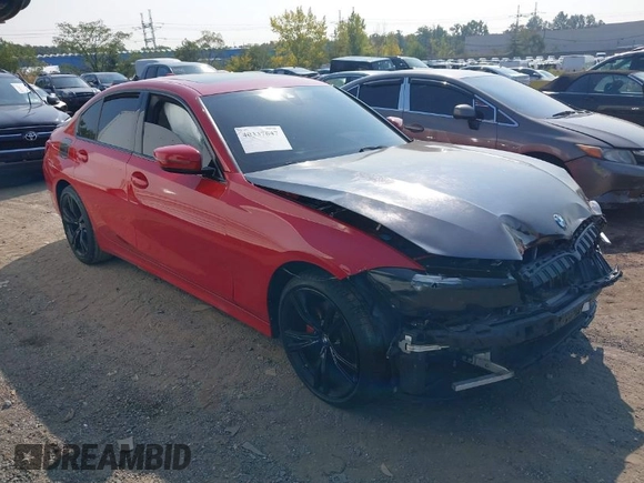 2020 BMW 3 Series 330i xDrive with VIN 3MW5R7J09L8B40736, listed as a IAAI auction lot 40337647 with 1 mi miles. Bid and sale history available at carsss.com. Image 1.
