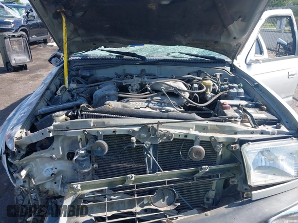 2000 Toyota 4Runner SR5 с VIN JT3HN86R2Y0320297, выставлен на аукционе IAAI как лот 42379460 с пробегом 243 377 миль миль и . История ставок и продаж доступна на DreamBid. Изображение 10.