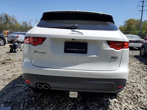 2017 Jaguar F-Pace 20d Premium with VIN SADCJ2BN2HA084928, listed as a Copart auction lot 51439805 with 105,047 mi miles and Clean Title. Bid and sale history available at DreamBid. Image 6.