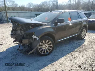 2011 Lincoln MKX with VIN 2LMDJ6JK8BBJ13892, listed as a Copart auction lot 88861145 with 203,765 mi miles and Salvage Title. Bid and sale history available at carsss.com. Image 1.