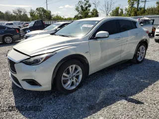 2019 Infiniti QX30 Luxe with VIN SJKCH5CP0KA009285, listed as a Copart auction lot 61740245 with 124,624 mi miles and Salvage title. Bid and sale history available at DreamBid. Image 1.