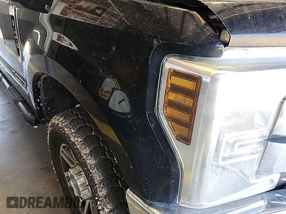 2019 Ford F-250 XL with VIN 1FT7W2BT0KED41596, listed as a IAAI auction lot 42727923 with 246,034 mi miles and . Bid and sale history available at DreamBid. Image 16.