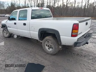 2002 GMC Sierra 2500HD SLE with VIN 1GTHK23162F158226, listed as a IAAI auction lot 41119821 with 50,119 mi miles. Bid and sale history available at carsss.com. Image 3.