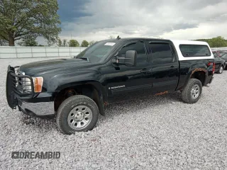 2007 GMC Sierra 1500 SLT z VIN 3GTEK133X7G553689, wystawiony jako Copart lot #55656955 z przebiegiem 194 223 mil mil oraz Czysty tytuł • Clean title. Historia ofert i sprzedaży dostępna na DreamBid. Obrazek 1.
