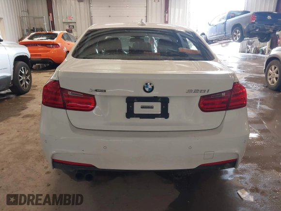 2013 BMW 3 Series 328i xDrive with VIN WBA3B3G50DNP38459, listed as a IAAI auction lot 41579400 with 120,832 mi miles. Bid and sale history available at carsss.com. Image 16.