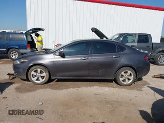 2016 Dodge Dart SXT z VIN 1C3CDFBB2GD530755, wystawiony jako IAAI lot #41985519 z przebiegiem 162 585 mil mil oraz . Historia ofert i sprzedaży dostępna na DreamBid. Obrazek 14.