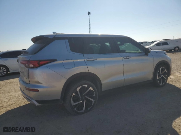 2023 Mitsubishi Outlander SE with VIN JA4J3UA83PZ042251, listed as a Copart auction lot 45570265 with 32,745 mi miles and Salvage Title. Bid and sale history available at carsss.com. Image 3.