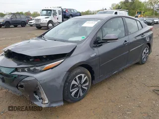 2018 Toyota Prius Plus with VIN JTDKARFP6J3078362, listed as a IAAI auction lot 42021835 with 61,170 mi miles and . Bid and sale history available at DreamBid. Image 18.