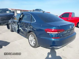 2020 Volkswagen Passat 2.0T SE with VIN 1VWSA7A33LC009556, listed as a IAAI auction lot 40989431 with 96,540 mi miles. Bid and sale history available at carsss.com. Image 3.