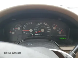 2005 Ford Explorer XLS с VIN 1FMZU62KX5UA57573, выставлен на аукционе Copart как лот 86739784 с пробегом 271 749 миль миль и Списание • Salvage title. История ставок и продаж доступна на DreamBid. Изображение 9.