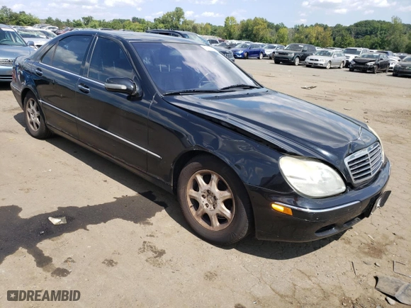 2000 Mercedes-Benz S-Class with VIN WDBNG70J8YA111998, listed as a Copart auction lot 68190024 with 141,580 mi miles and Clean Title. Bid and sale history available at carsss.com. Image 4.