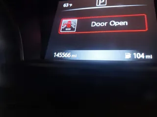 2017 Nissan Altima SL z VIN 1N4AL3AP5HC298778, wystawiony jako IAAI lot #42316000 z przebiegiem 145 566 mil mil oraz . Historia ofert i sprzedaży dostępna na DreamBid. Obrazek 16.